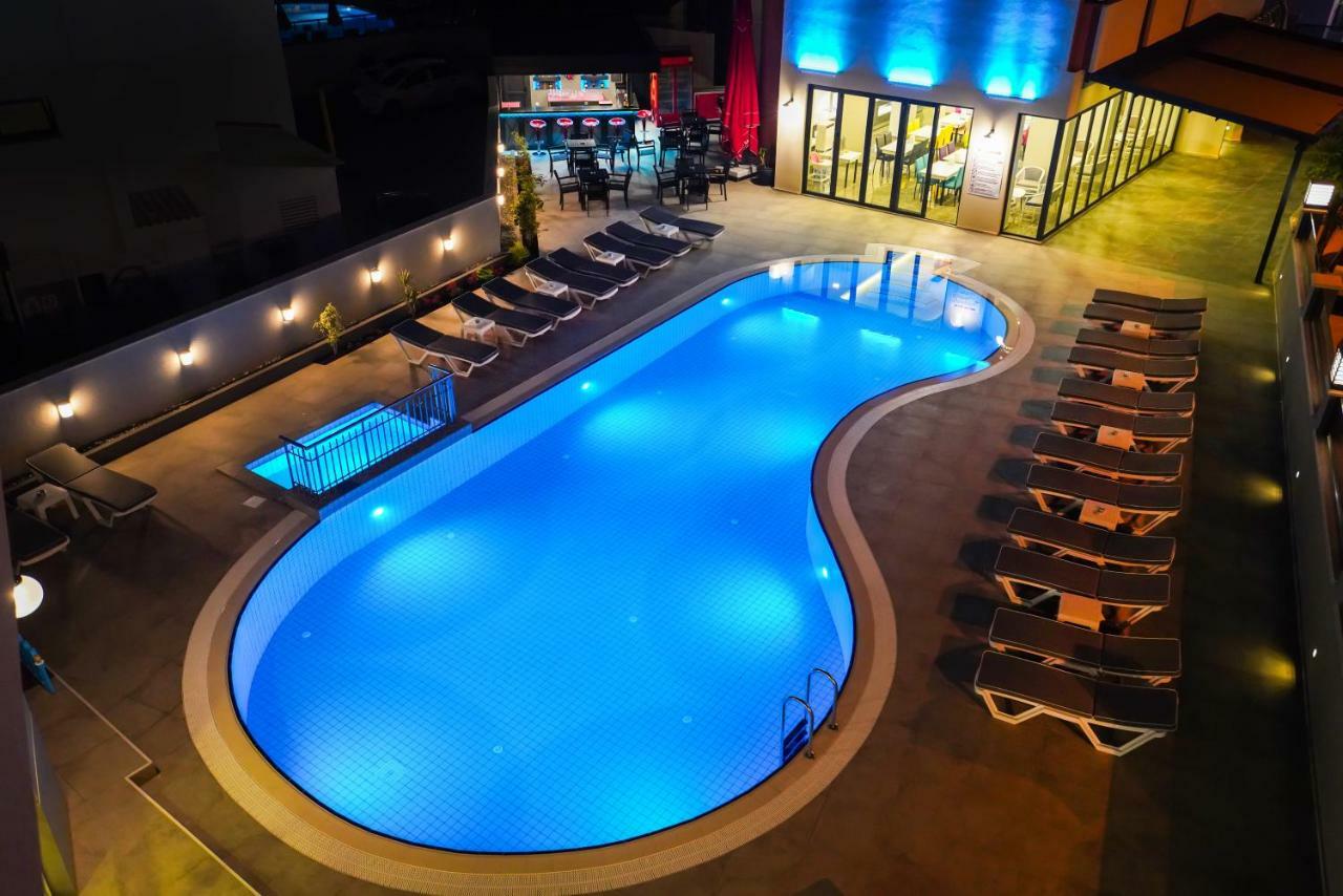 מרמריס Seren Sari Hotel מראה חיצוני תמונה